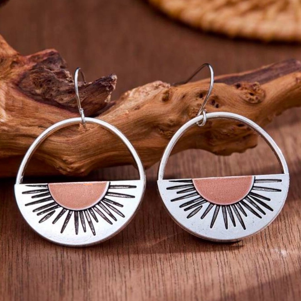 “Copper Sunrise” Tribal Ethnic Sunset Sunburst Sun Semicircle Celestial Earrings - Picture 2 of 6
